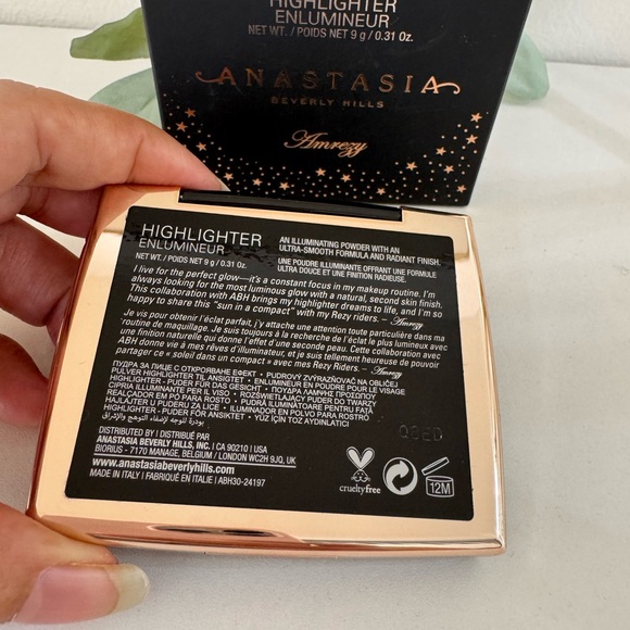 Anastasia Beverly Hills Highlighter - AMREZY - Picture 5 of 11